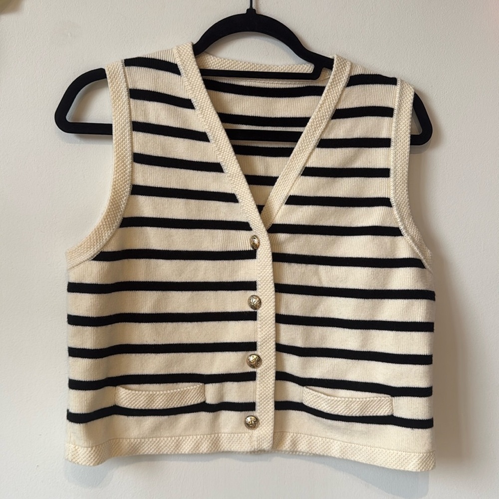 Striped vest size Xlarge